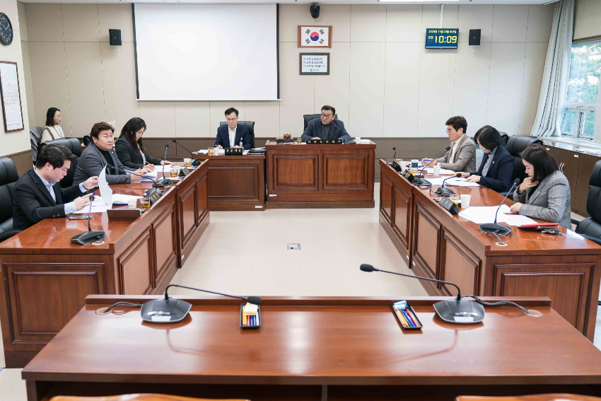 20231129 행정사무감사 9일차(3)경제환경위원회.jpg