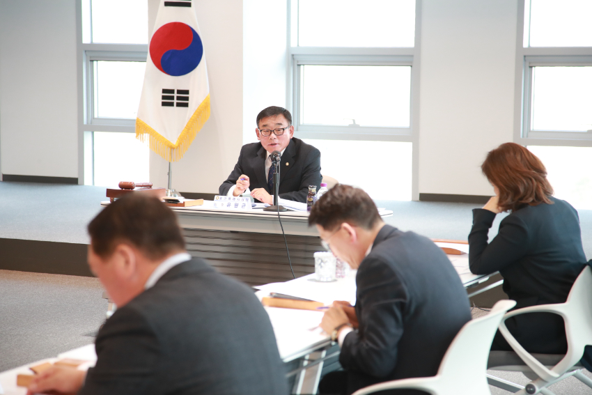 20231205 경기도시‧군의회의장 남부권협의회 제49차 정례회의, 의왕시에서 개최(3).jpg