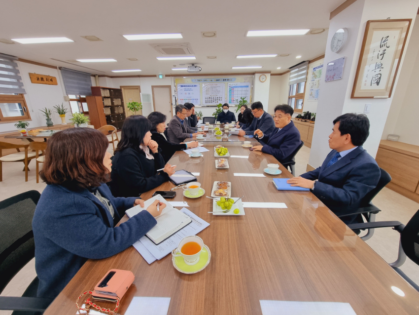 240222 경기형 늘봄학교 모델 완성 안정적 늘봄학교 운영 위해 현장 맞춤형 지원(지역교육협력과) 사진 3.jpg