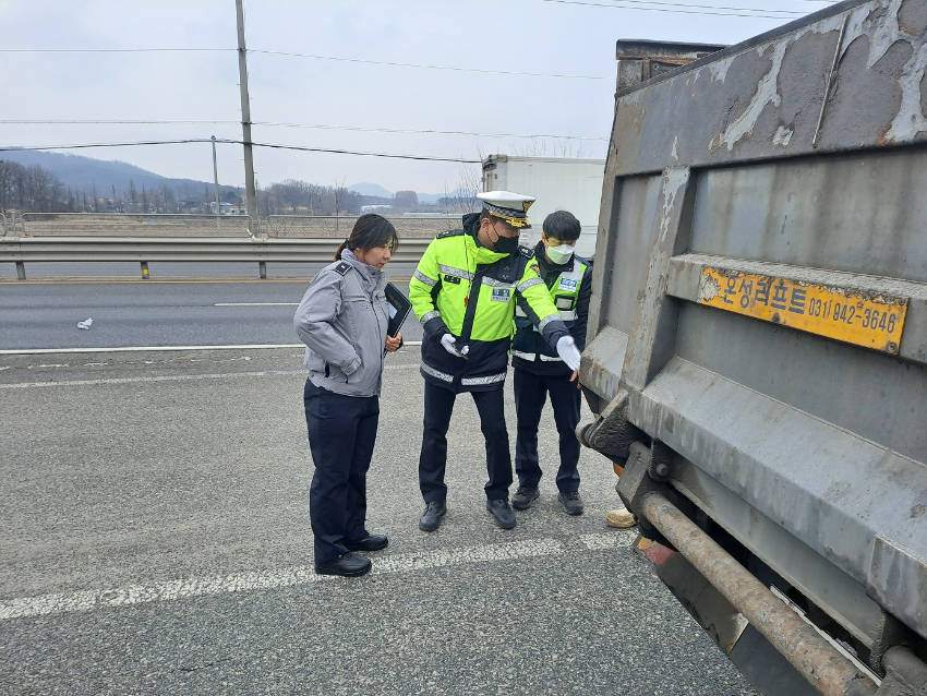 3.단속사진.jpg