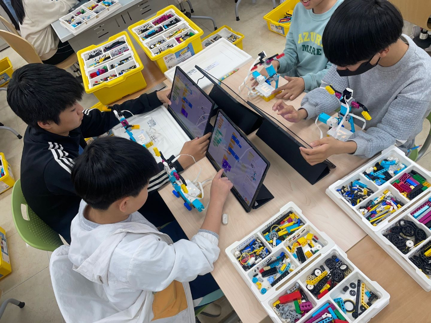 240508_경기도교육청미래과학교육원__융합과학체험으로_경기_학생_동반성장_꿈꾼다(사진3).jpg