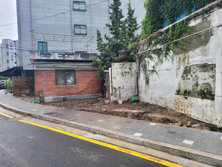 3-2. 수지구 동천동 저장강박 의심 가구의 적치물 정리 후 사진.jpg