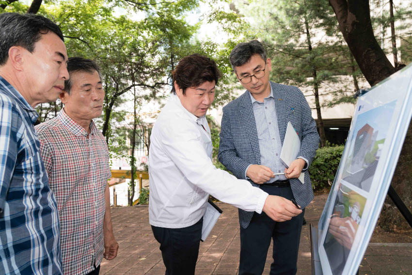 20240902 용인특례시의회 자치행정위원회, 제286회 임시회 공유재산 관리계획안 심의 대상지 현지 확인(3).jpg