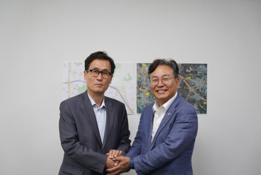 손명수의원_함진규한국도로공사사장.jpg