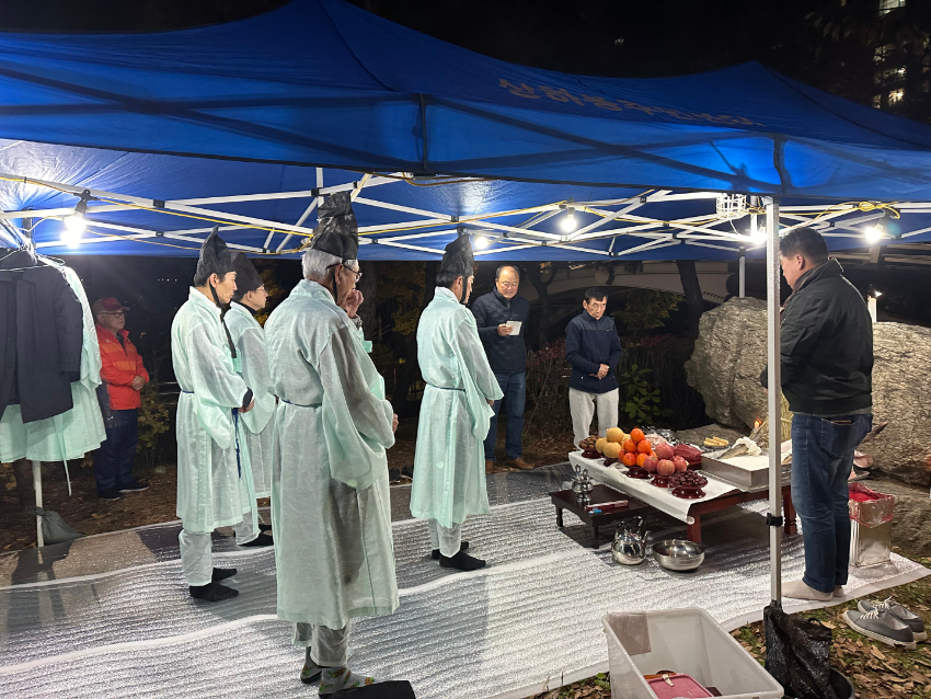 6-3. 기흥구 상하3통에서 마을의 안녕과 평안을 기원하는 지석제례가 개최됐다..jpg