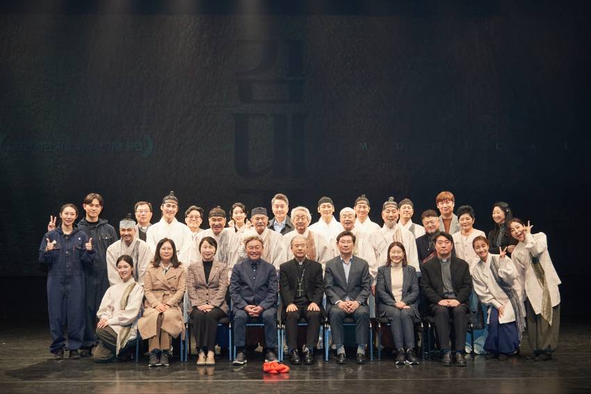20241114 의원연구단체 용인, 역사종교문화 여행의 시작, 천주교 수원교구와 협력 논의(2).jpg