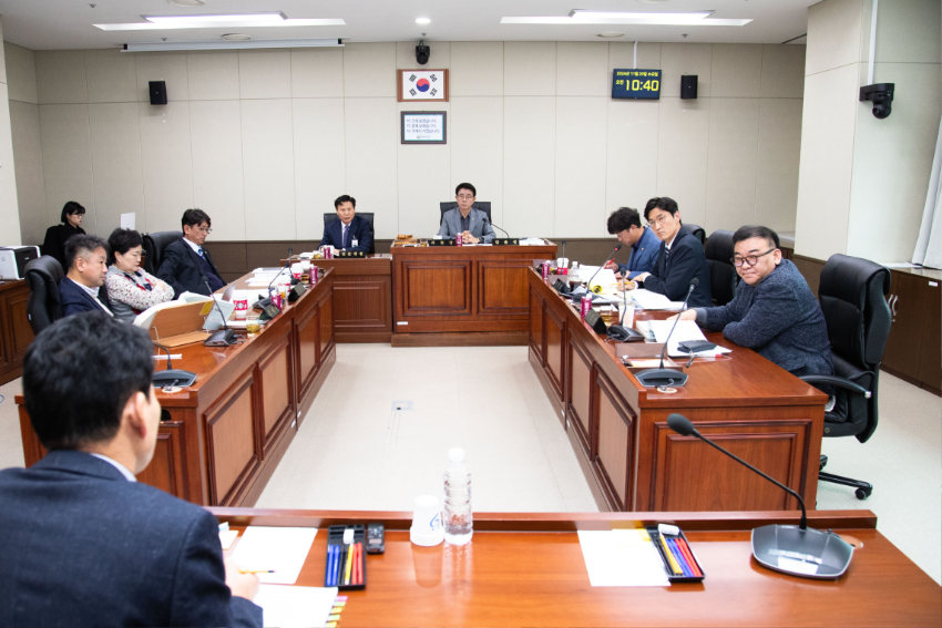20241120 행정사무감사 2일차(3)-도시건설위원회.jpg