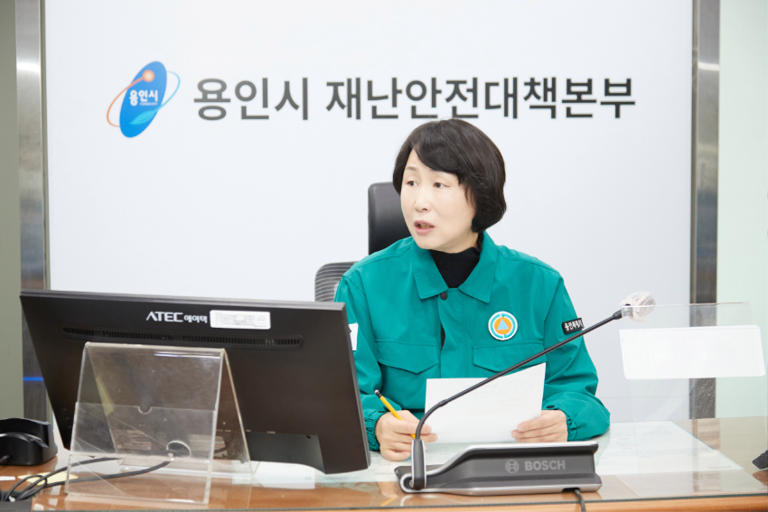 20241128 유진선 의장·이창식 부의장·김윤선 위원장, 재난안전상황실 찾아 폭설 피해 최소화 당부(2)-유진선 의장.jpg