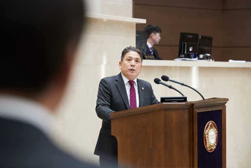 20241129 제288회 제2차 정례회 시정질문(4)이창식 의원-2.jpg