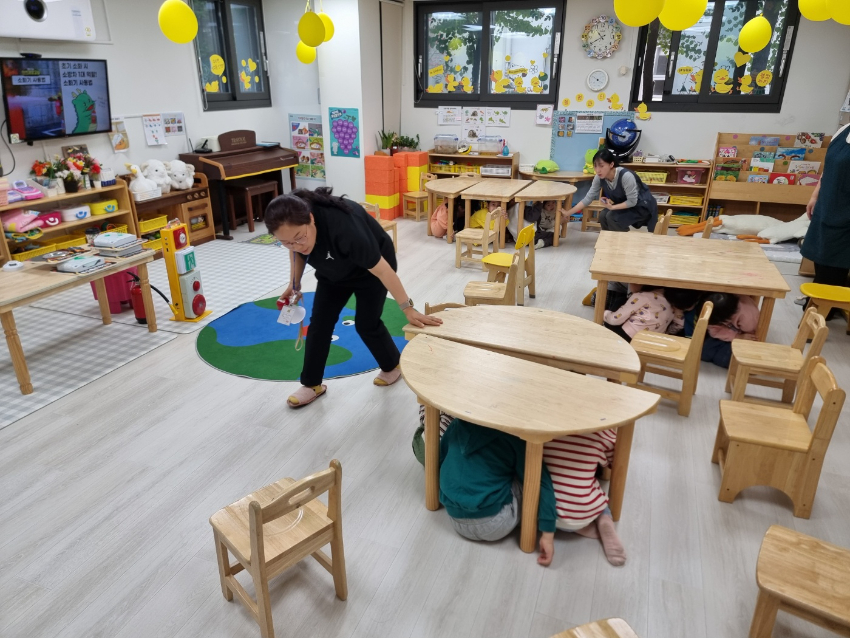 2. 용인특례시에서 상반기에 진행한 찾아가는 안전체험교육 현장 사진 (1).jpg