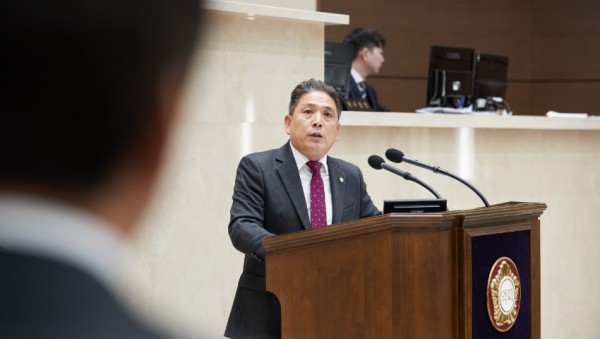 20241129 제288회 제2차 정례회 시정질문(4)이창식 의원-2.jpg