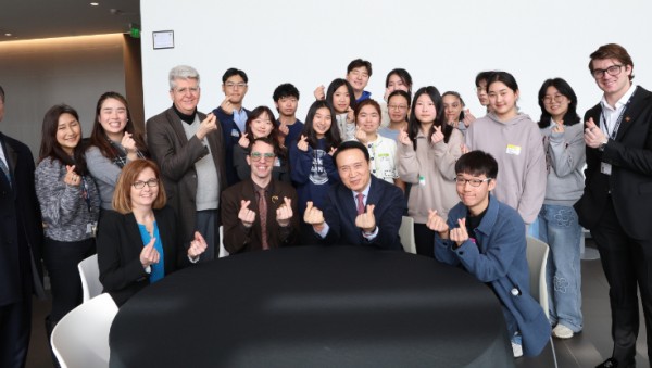 250229_“공부만_재능인가요“_임태희_교육감__벨몬트_고등학교_찾은_이유는(홍보기획관)(사진3).jpg