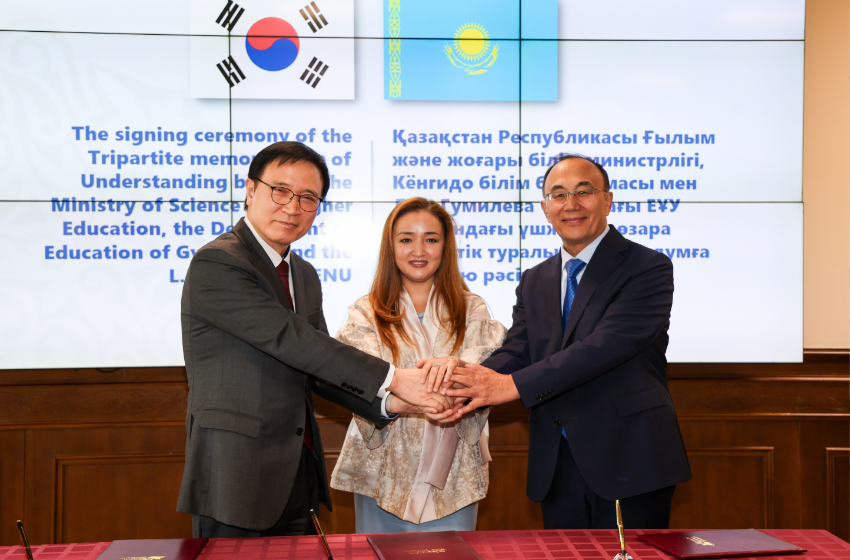 250428_임태희_교육감_학생_중심교육_교류_또_통했다_카자흐를_중앙아시아_진출_교두보로(사진1).JPG