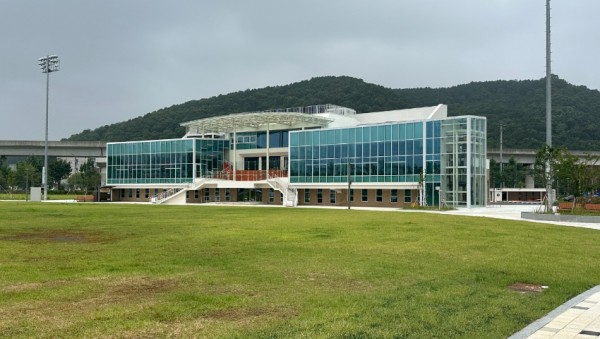 1. 용인특례시에 5월 정식 개관을 앞둔 