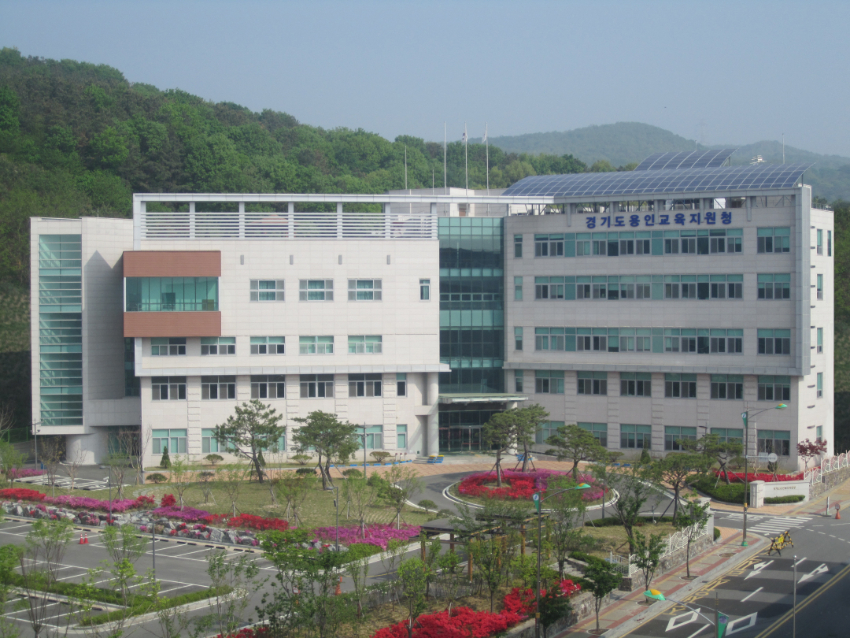 용인교육청 청사전경.jpg