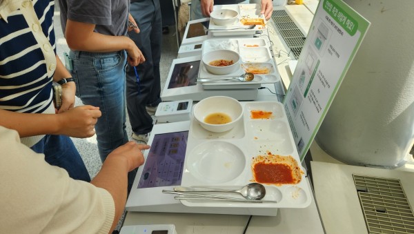 5. 용인특례시 기후위기 극복을 위한 잔반제로 시범사업을 운영 중이다..jpg