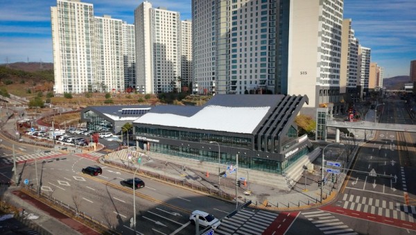 10. 남사도서관 전경.jpg