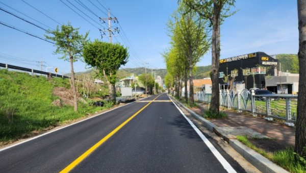 3. 용인특례시 처인구 포곡읍이 지역내 10개 주요 도로 재포장 공사를 마무리했다..jpg