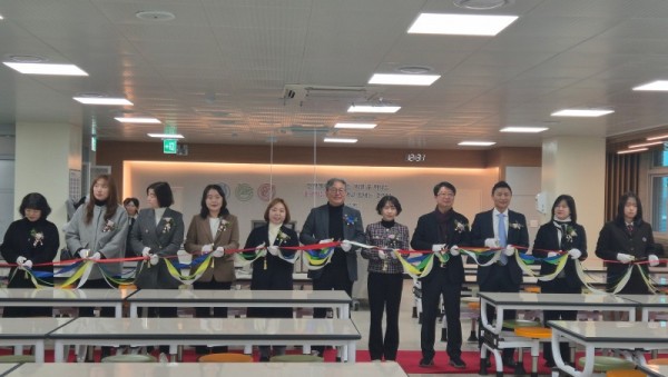 (20251210) 용인교육지원청 보도자료(따뜻한 한 끼와 마음이 머무는 공간 용인 성지중, 급식실 현대화 사업 완료 